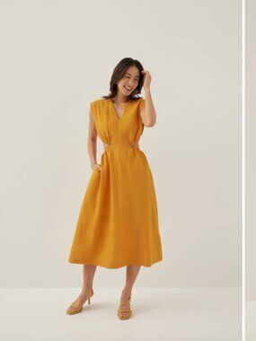 Love Bonito Harleen Elastic Fit & Flare Midi Dress